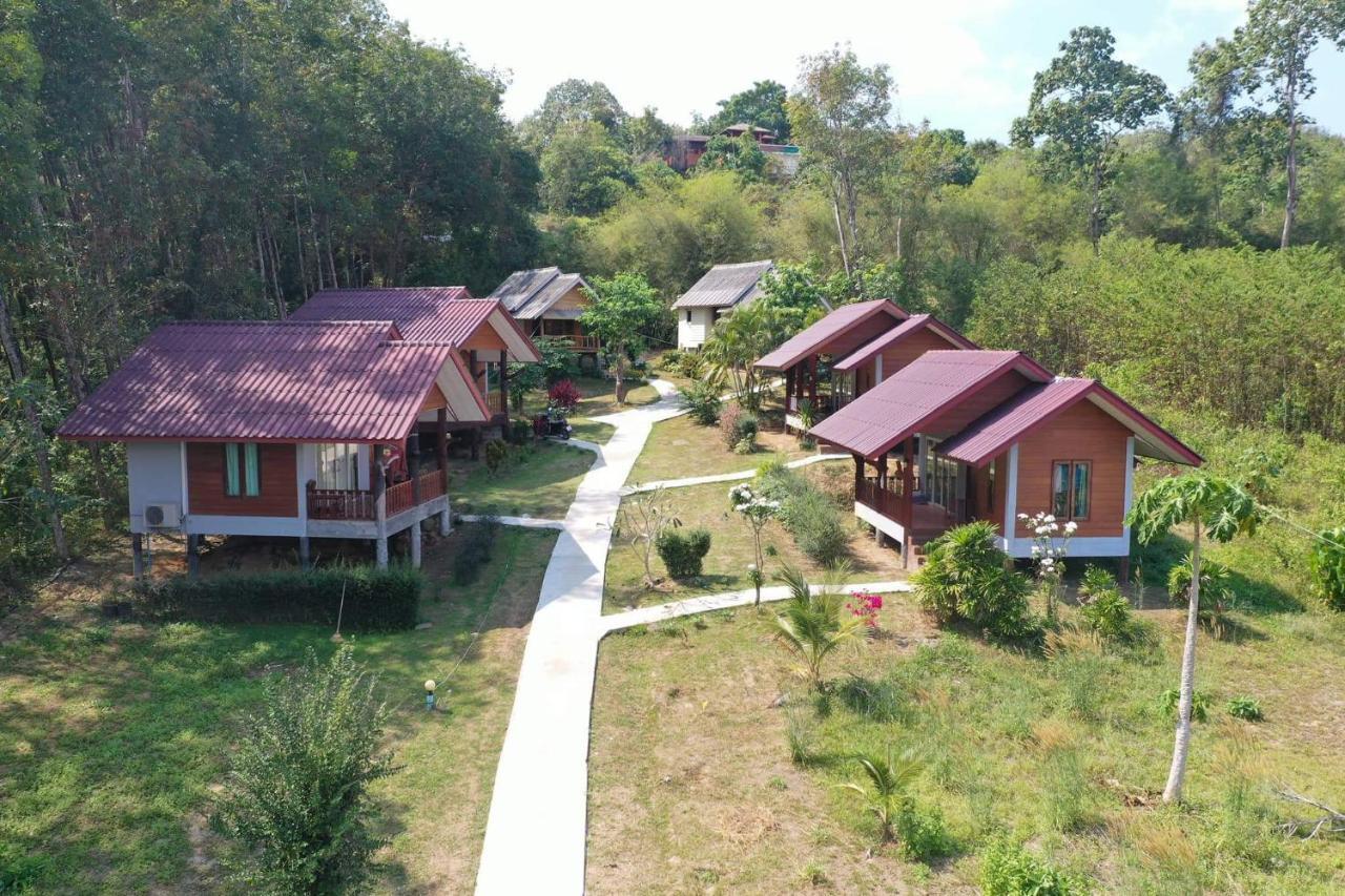 Mookanda Bungalow Ko Yao Noi Exterior photo