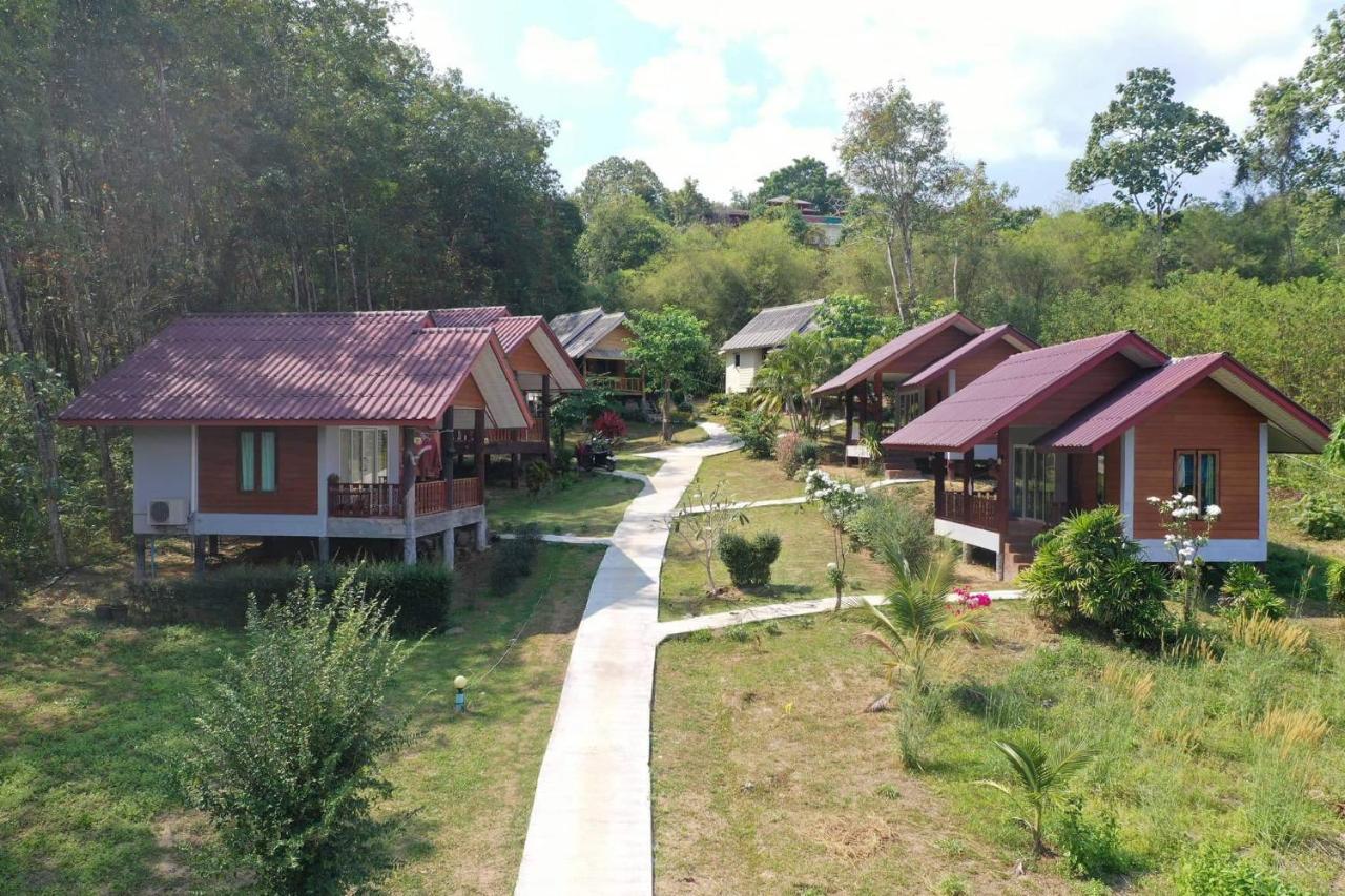 Mookanda Bungalow Ko Yao Noi Exterior photo